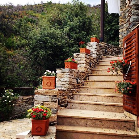 فندق Prínosفي  La Casa Rossa المظهر الخارجي الصورة