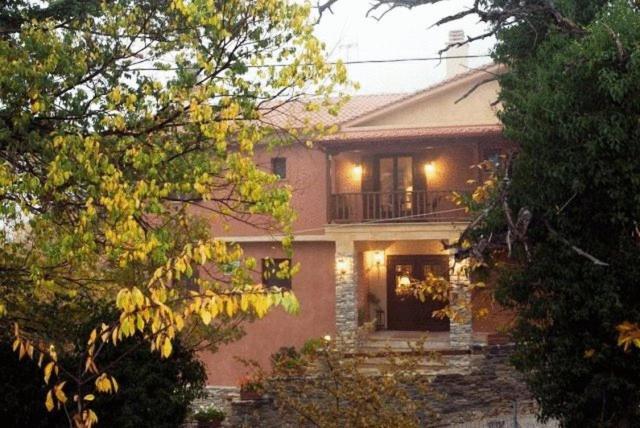 فندق Prínosفي  La Casa Rossa المظهر الخارجي الصورة