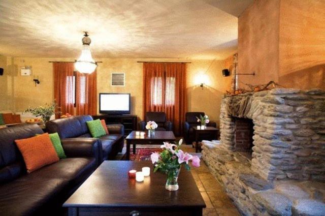 فندق Prínosفي  La Casa Rossa المظهر الخارجي الصورة